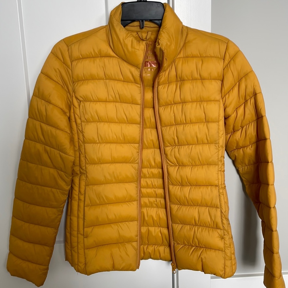 Light weight jacket